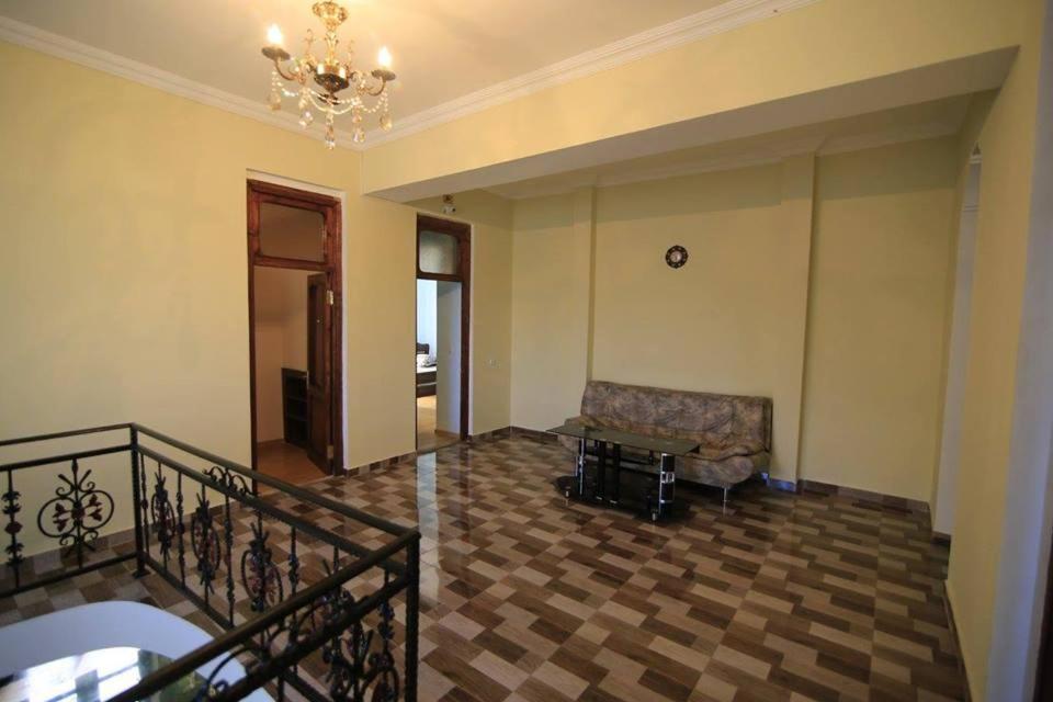 Hotel Tedi Kvareli Zewnętrze zdjęcie