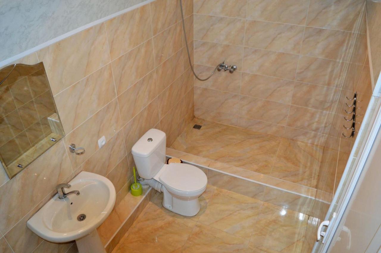 Hotel Tedi Kvareli Zewnętrze zdjęcie