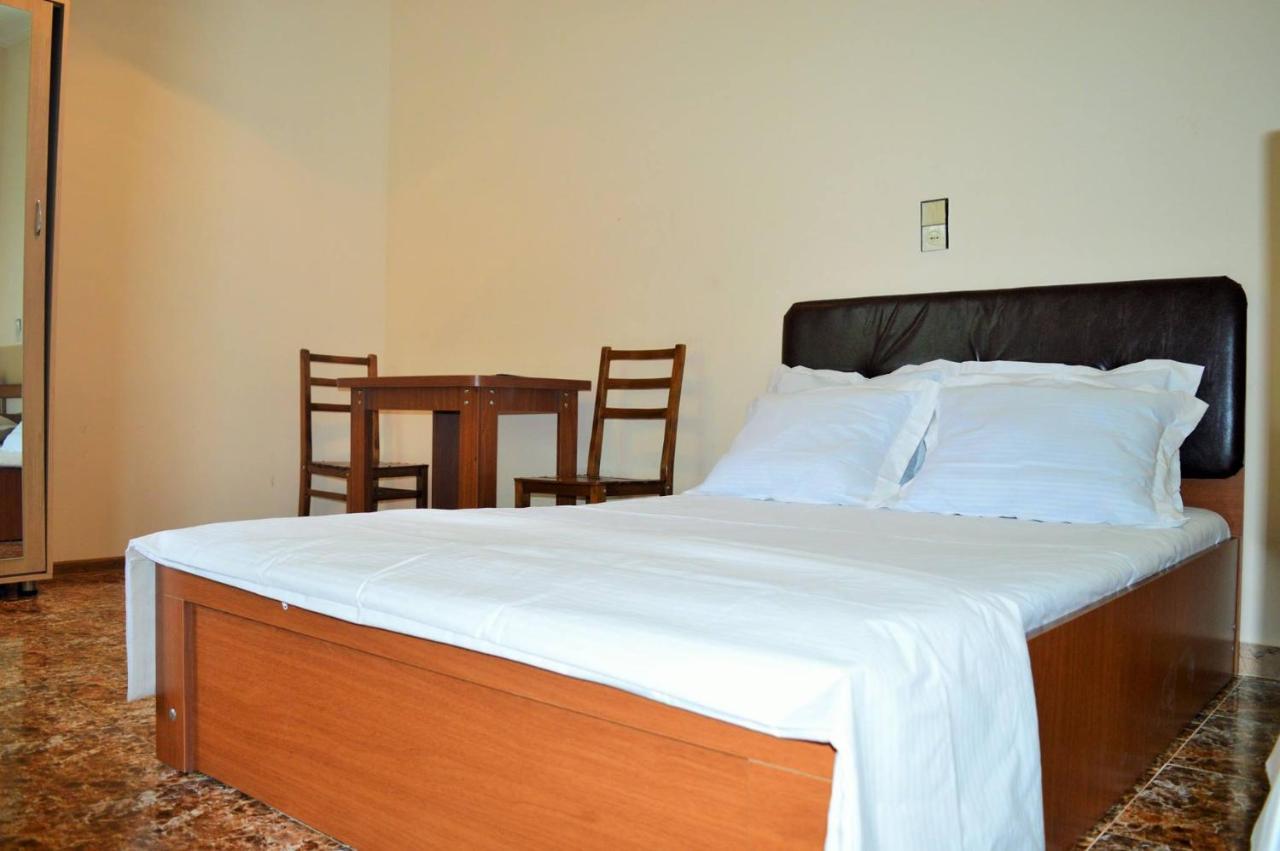Hotel Tedi Kvareli Zewnętrze zdjęcie
