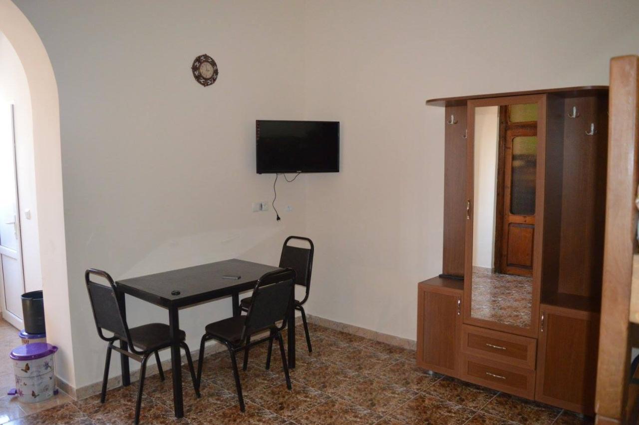 Hotel Tedi Kvareli Zewnętrze zdjęcie
