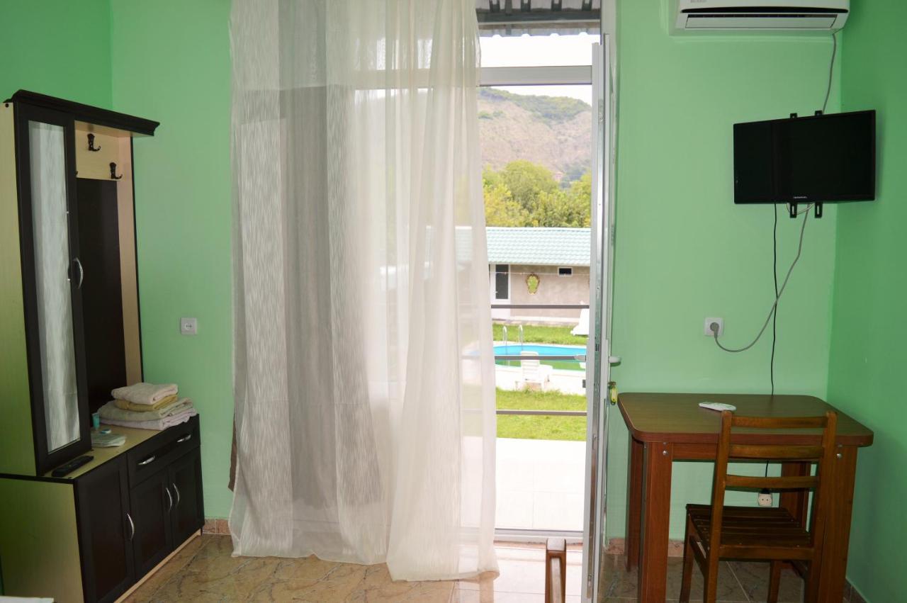 Hotel Tedi Kvareli Zewnętrze zdjęcie